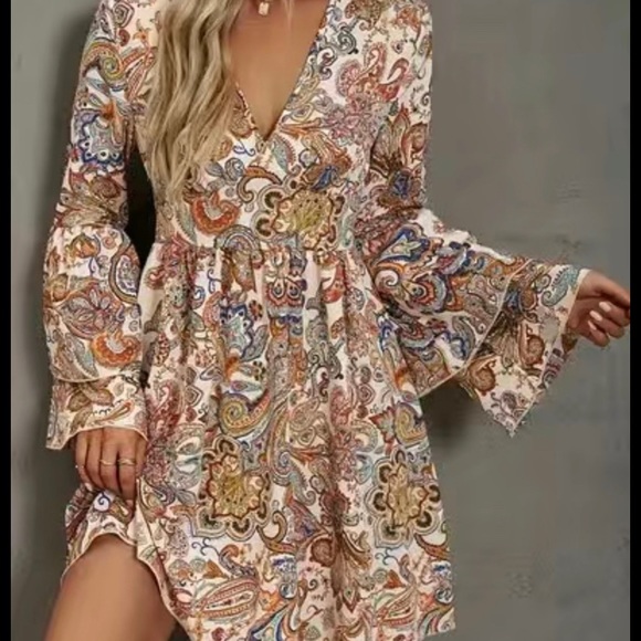 🦋✨BNWT✨🦋SEXY BOHEMIAN MIDI PEPLUM FLORAL DRESS🦋✨VARIOUS SIZES AVAILABLE✨🦋 - Picture 7 of 8